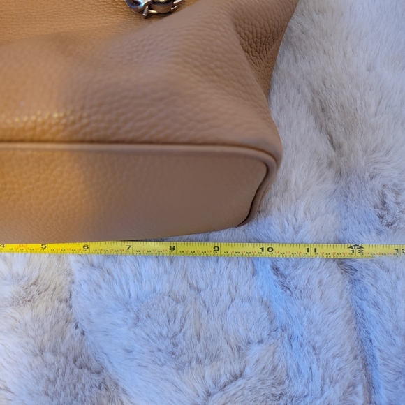 Michael Kors Cognac Pebbled leather Frankie Bucket Bag - Picture 11 of 14